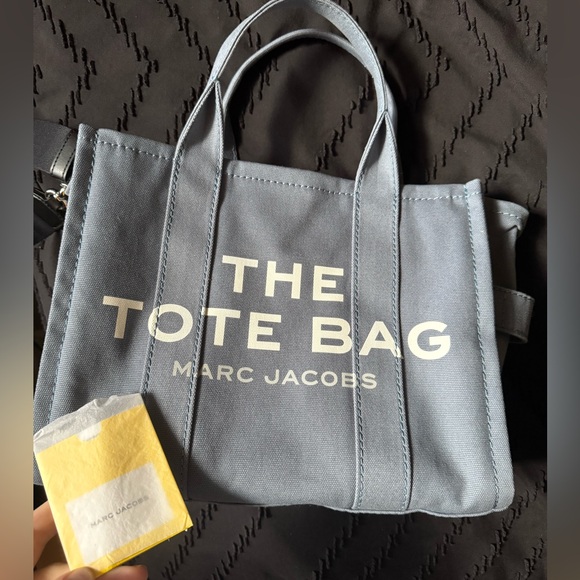 Marc Jacobs Women's The Medium Tote Bag, Blue Shadow - Picture 7 of 14